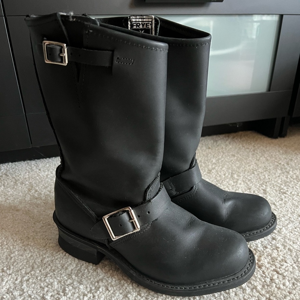 Frye Boots Women’s size 7